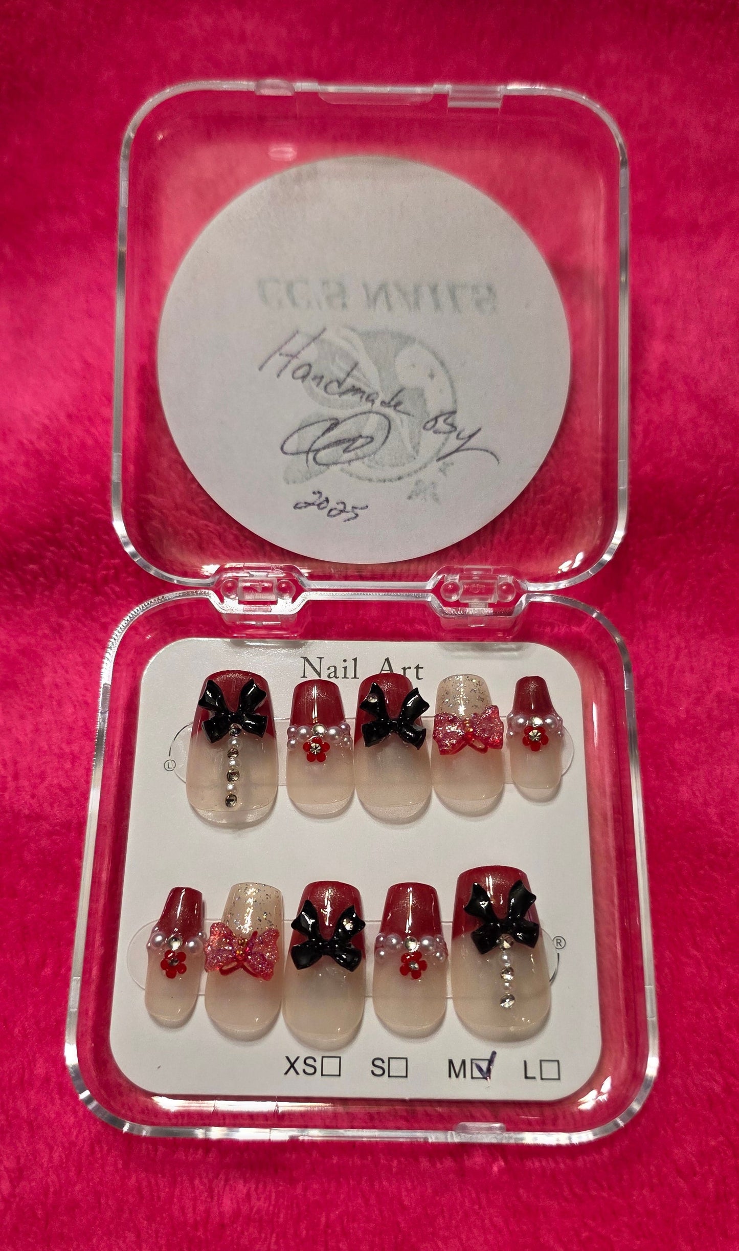 Handmade by CC nails