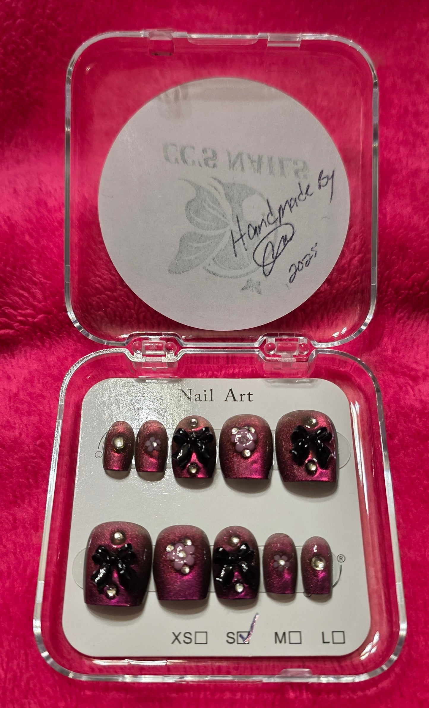 Handmade by CC nails