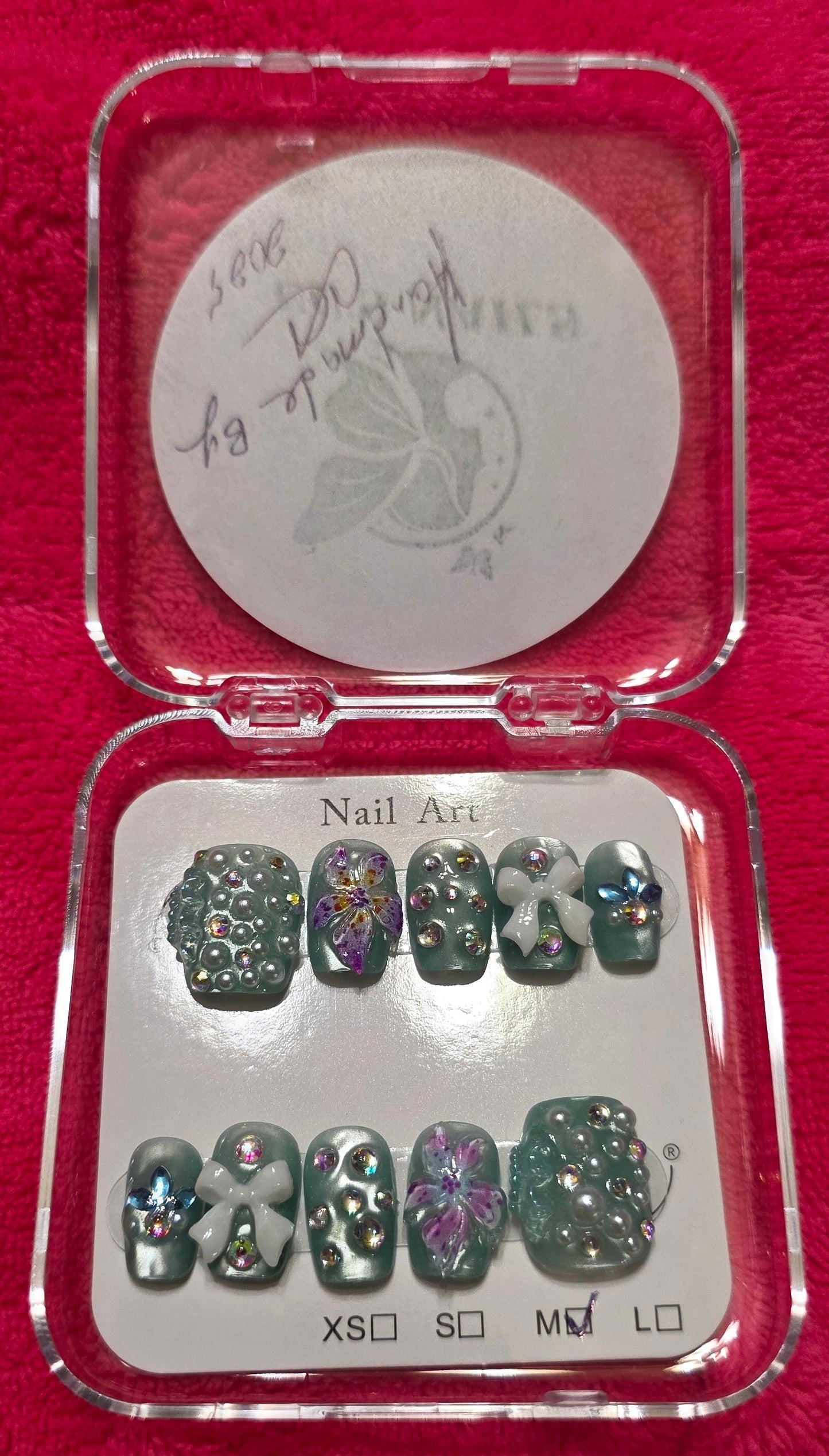 Handmade by CC nails