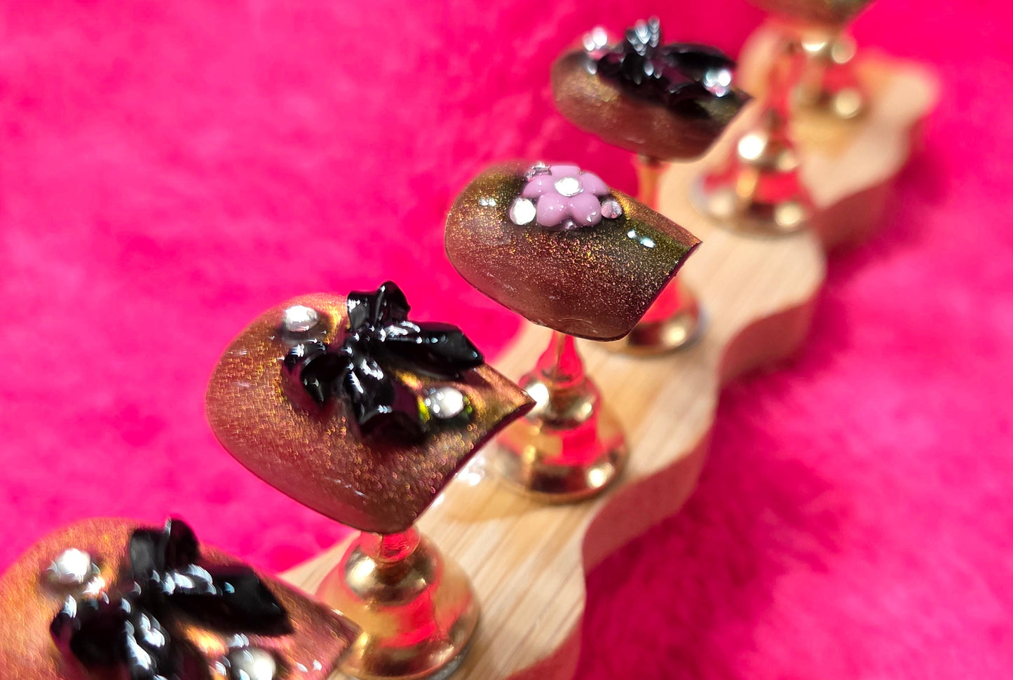 Handmade by CC nails