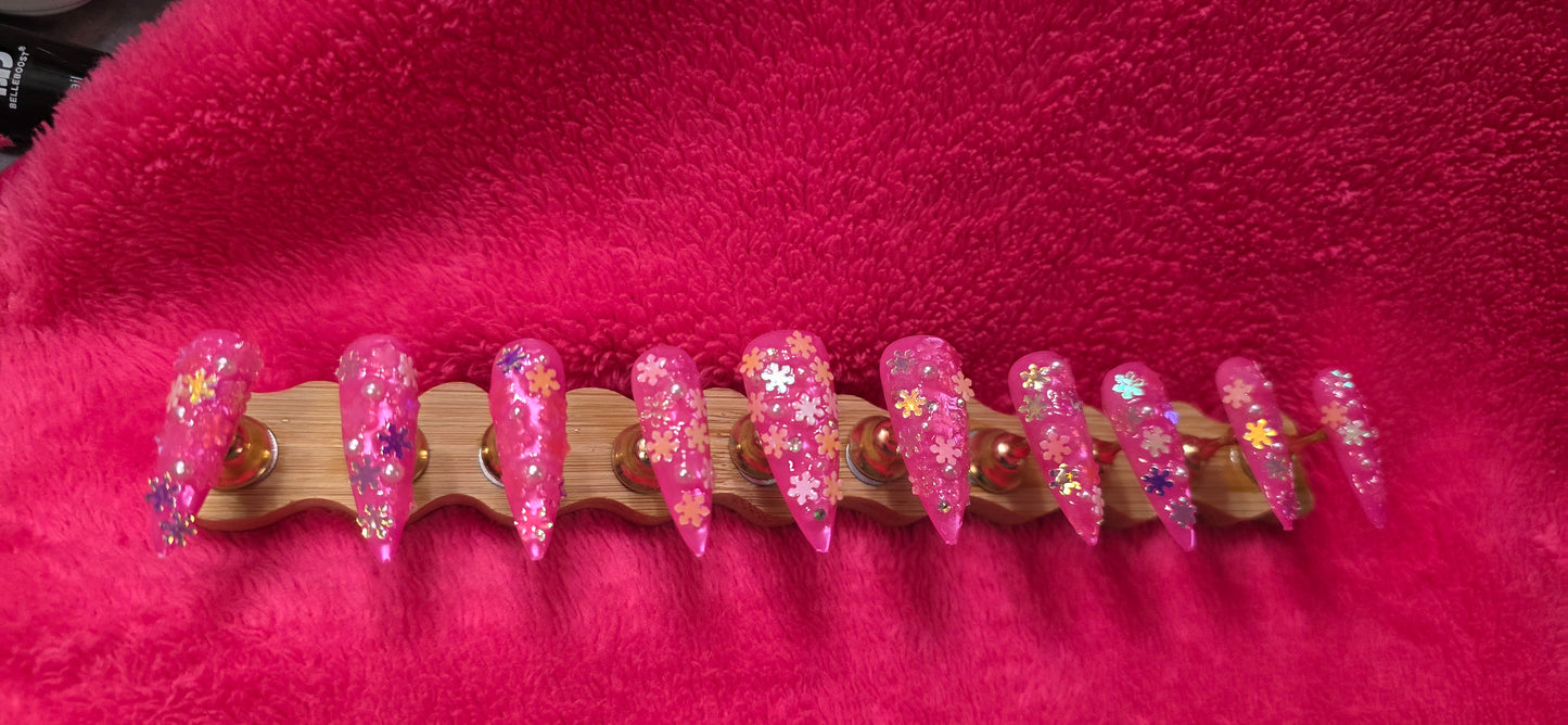 Handmade by CC nails