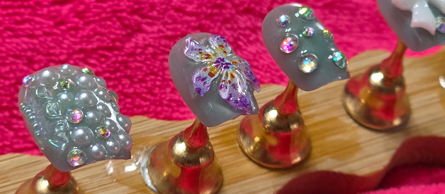 Handmade by CC nails